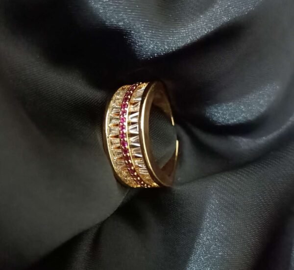 Tapered Stone With Ruby Stone in Center