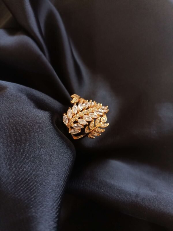Gold look Double Leaf Ring - Image 2