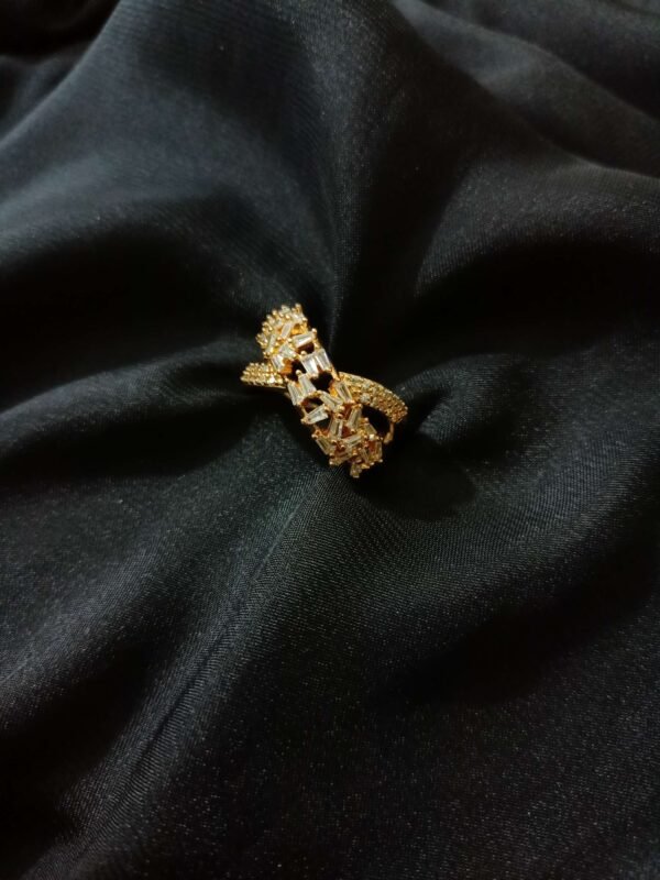 White Tapered & Zircon Combination Ring - Image 3