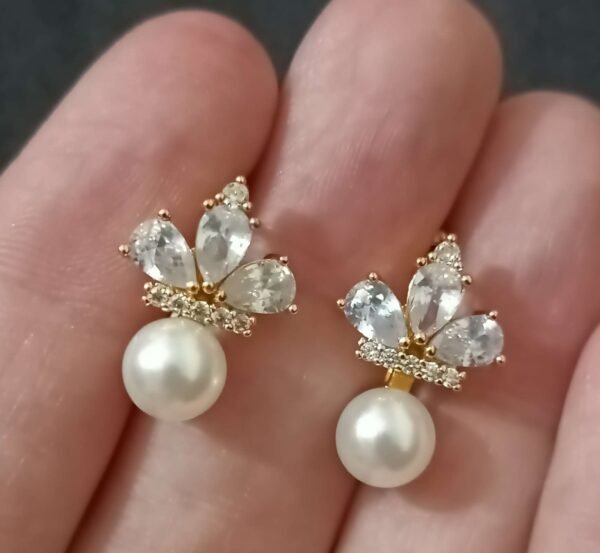 Crown Style Golden Pearl Bali