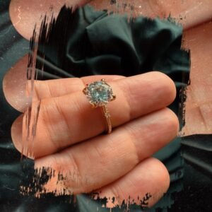 Xuping Diamond Cut Stone Delicate Ring