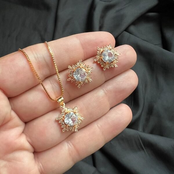 Big Stone White Gold Look Set With Ring - Image 3