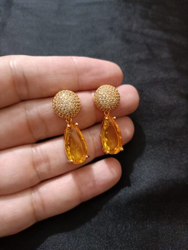 Drop Shape Big Yellow Stone Stud With Gold Base - Image 4