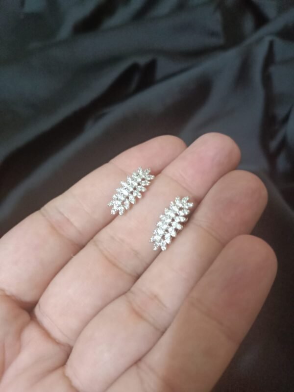 Xuping Leaf Bali with fully loaded with Zircon Stone Medium Size