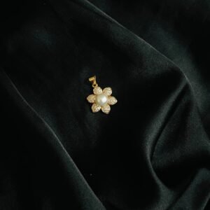 Floral Pearl Pendant
